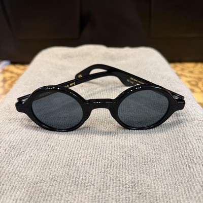 Moscot Zolman Sunglasses Mens Black Round Acetate Frame Gray Tinted 42-28-145