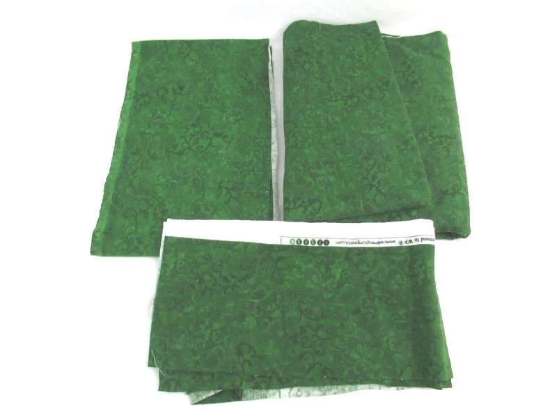 Wilmington Prints Flannel Fabric Remnants Lot Quilting Craft Green Red Patchwork - Image 2 of 4