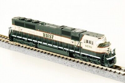 KATO N-Scale #176-6301 EMD SD70MAC BNSF #9776 made in Japan KATO N-Scale #176-6301 EMD SD70MAC BNSF #9776 made in Japan