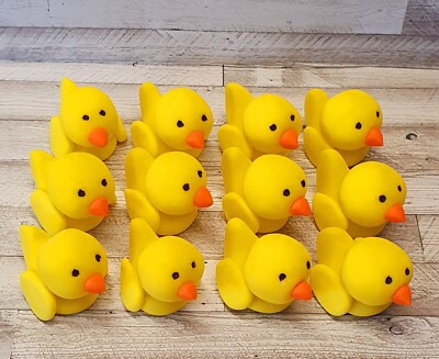 Handgefertigte 100 % essbare Gummi Ente Cupcake Topper x 12