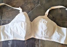 40B Vintage Exquisite Form Full Extra Support Full Coverage Wireless Bra 532