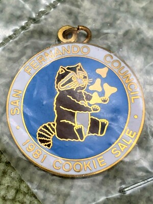Vintage Girl Scout Cookie Charm - 1981 Racoon San Fernando Valley Council CA NIP