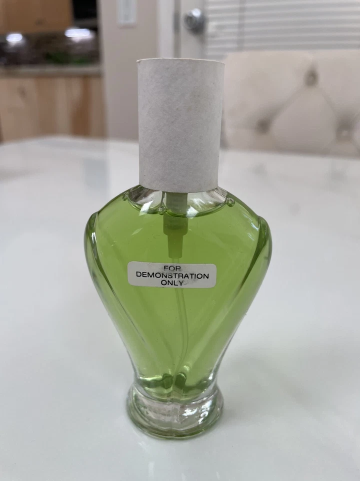 COTY EMERAUDE COLÔNIA 44ML (SPRAY) - Imagem 2 de 3