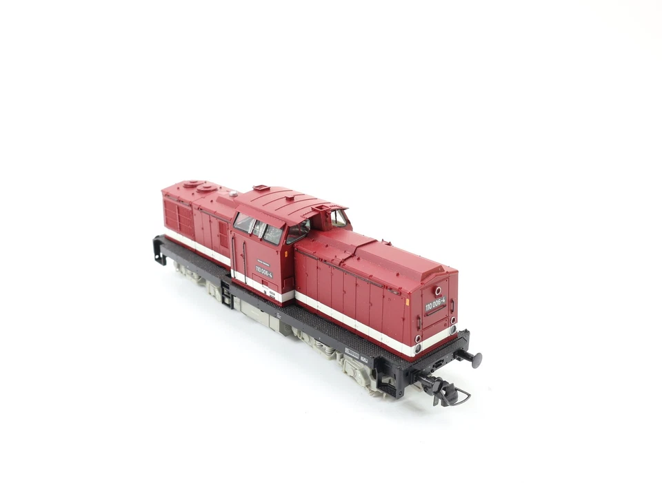 Brawa H0 41012 Diesellok bordeauxrot BR 110 006-4 DR / DSS NEM - Bild 4 von 4