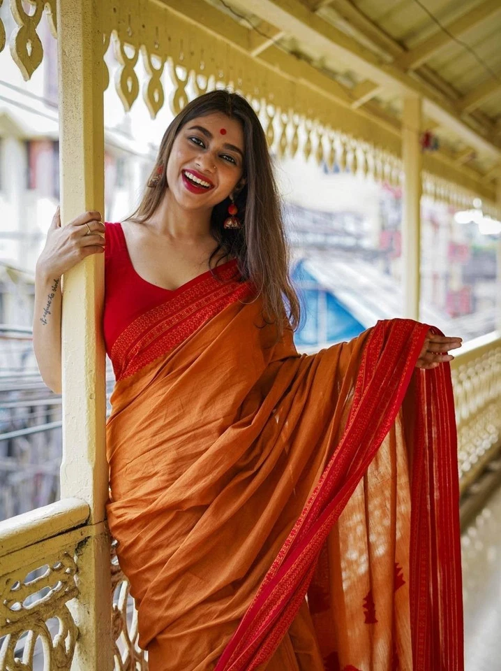 Blusa feminina Saree de linho macio laranja com trabalho de tecelagem de laje vermelha e rica - Imagem 2 de 4
