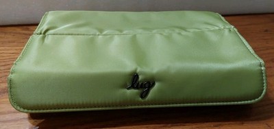 Lug Pill Box Makeup Jewelry Case Travel Double Holder Magnet Closure Green