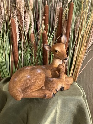 Deer Statue Doe Fawn Figurine Resin Garden Sculpture Home Accent Patio Decor
