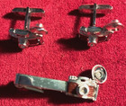 Vintage Swank 3 Piece Camera Cuff Links & Tie Clip Set w/ Rhinestone Flash Bulbs — photo 5