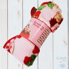 NWT STRAWBERRY SHORTCAKE AUTHENTIC CUTE PINK PLUSH THROW BLANKET 40" x 50"