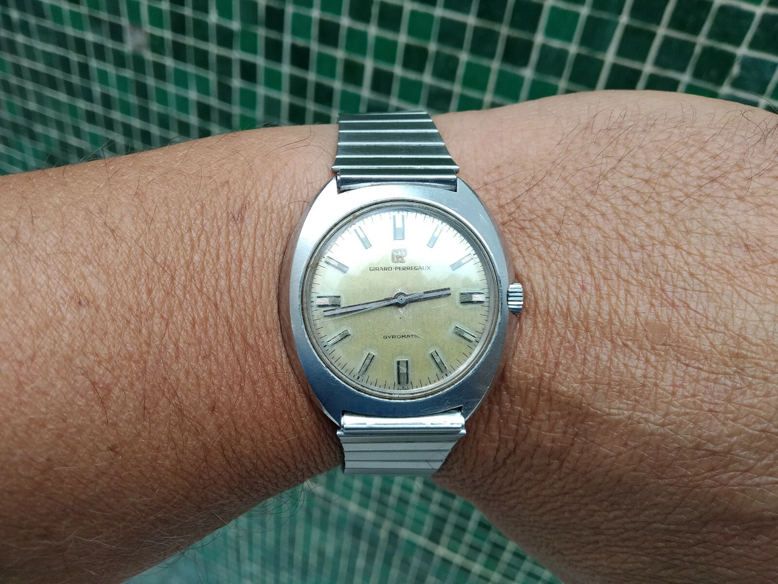 Girard Perregaux — GIRARD PERREGAUX GYROMATIC AUTOMATIC IN HOUSE ORIGINAL CROWN SERVICED CAL. 31