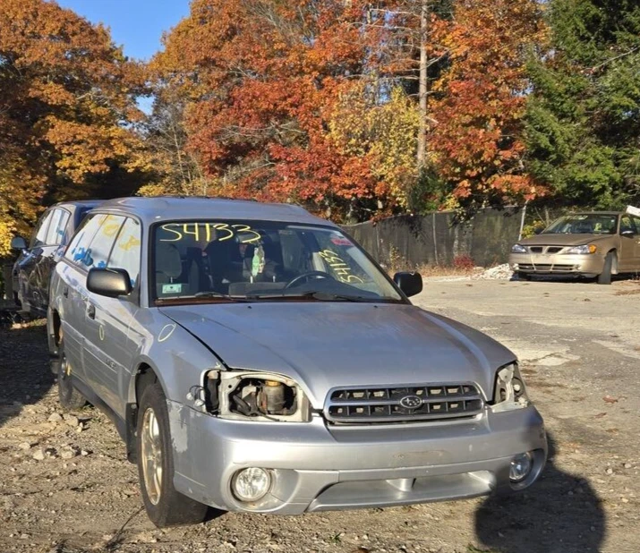03 04 SUBARU LEGACY Front Bumper Assy. Foto 2 de 4