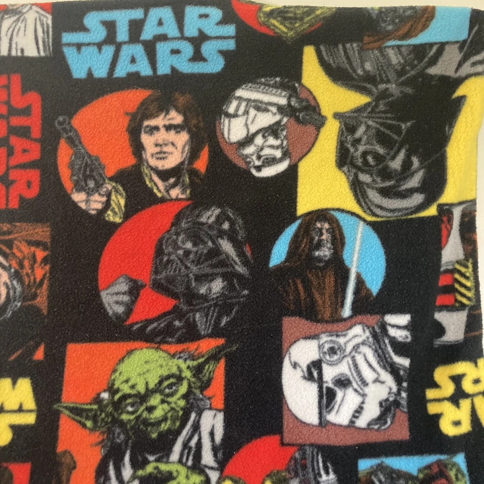 Manta Retro Star Wars Patrón Vellón - 43”W x 29”H - Darth Vader Han Solo Yoda Foto 3 de 4