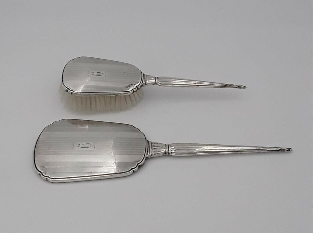 birks sterling silver dresser set BIRKS STERLING BRUSH AND MIRROR VANITY DRESSER SET
