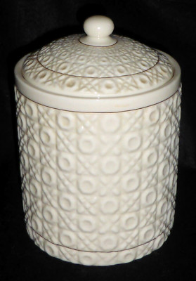 Stilvolle Vintage Belleek Keksdose oder Dose, 7. Mark 1980-93