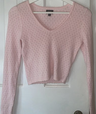 Bershka Women s XS Pink Solid Rib-Knit V-Neck...