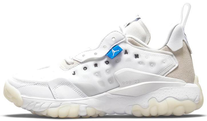 公式正規品!★JORDAN DELTA SHOE IVORY 公式正規品!☆JORDAN DELTA SHOE IVORY 靴・ブーツ・サンダル