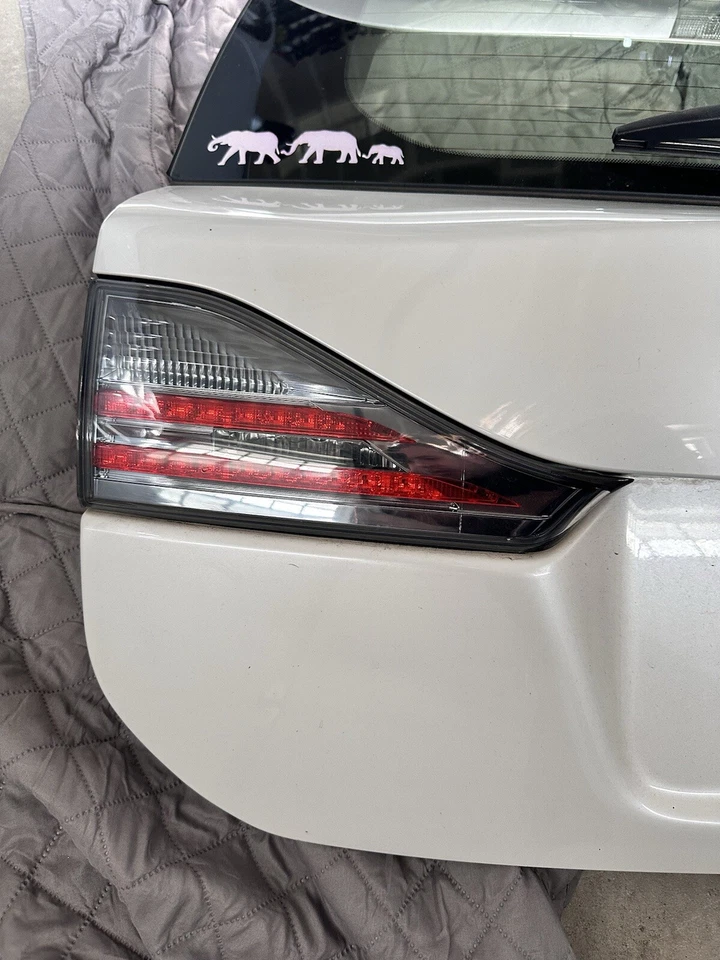 Puerta levadiza LEXUS CT200h puerta trasera escotilla carcasa OEM 2011-2017 * Foto 3 de 4