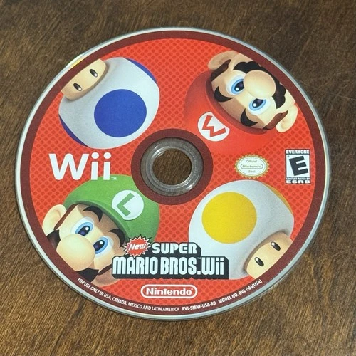 New ListingNintendo Wii - New Super Mario Bros. Wii (Wii, 2009) Game - DISC ONLY - Tested