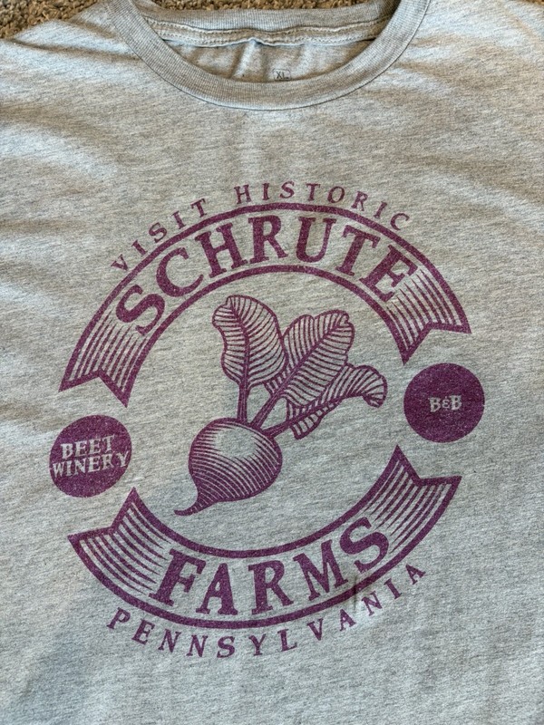 The Office Schrute Farms T-shirt Mens Size XL Beets Wine Logo Gray Funny Comedy