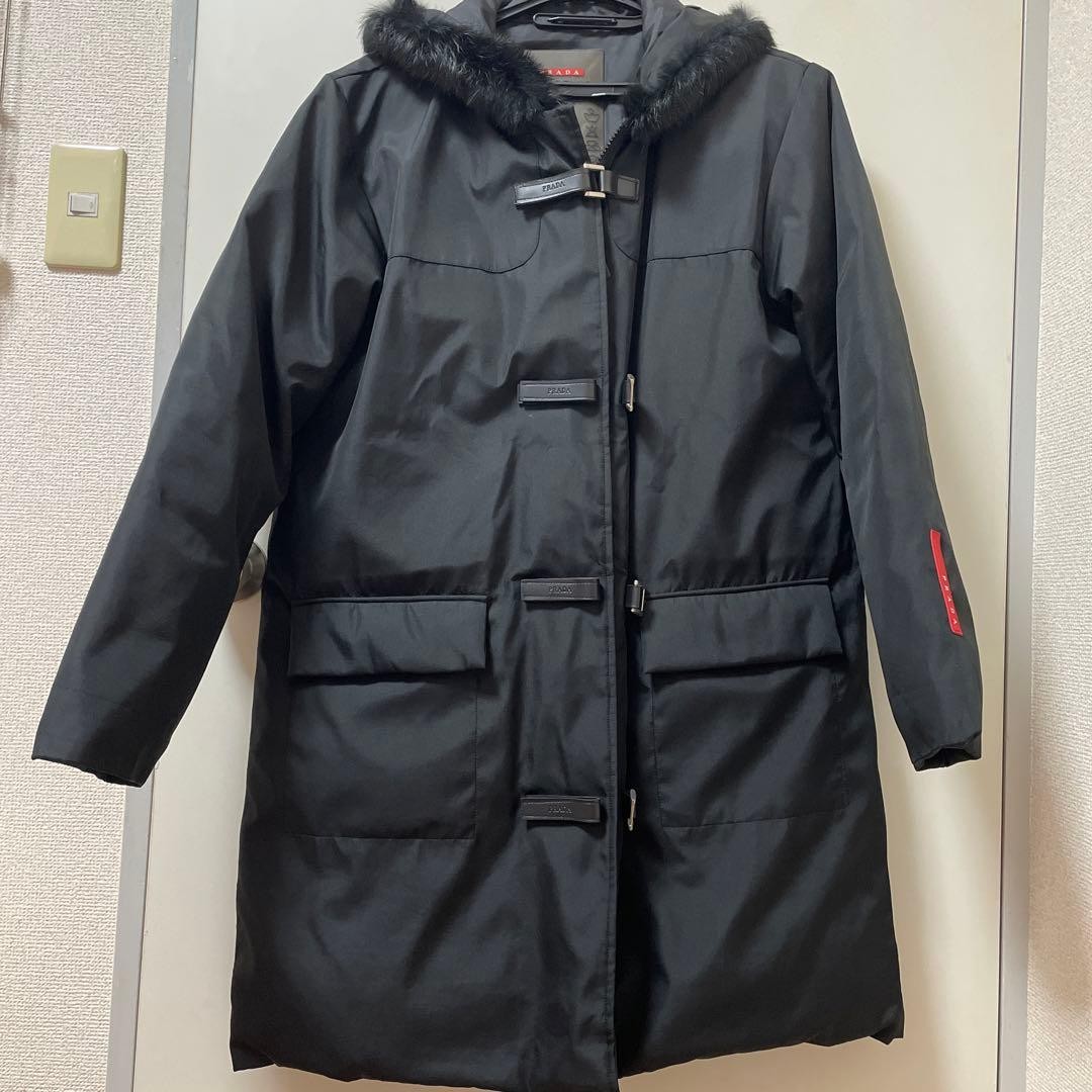 USED [EXCELLENT CONDITION] PRADA DOWN JACKET VERY… - image 1