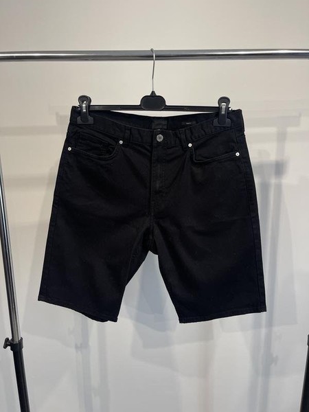 Men H&M Shorts Black 31