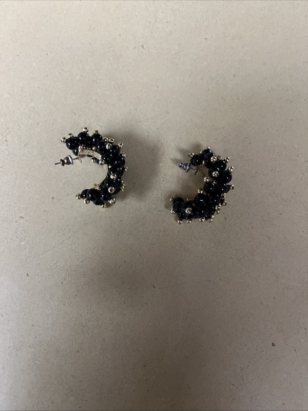 Vintage Gold Tone Black Peacock Beaded Cluster Pierced Earrings Big Half Hoop