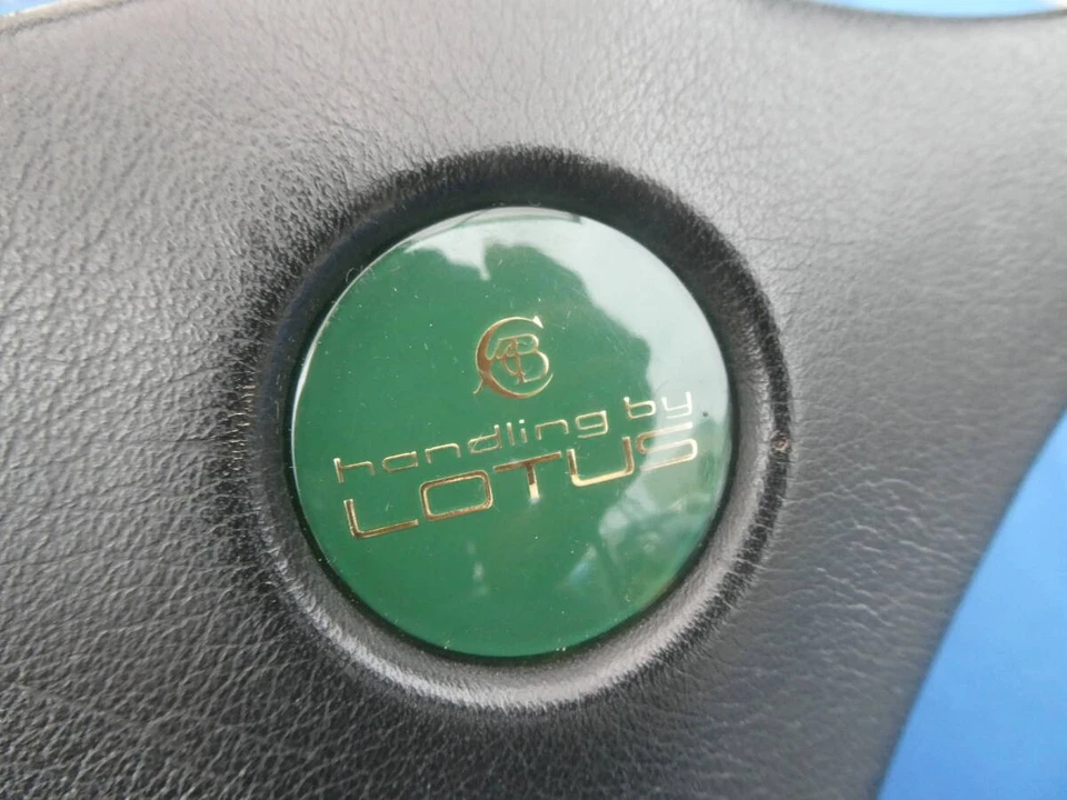 Volante Isuzu Momo genuino, manejo por Lotus, para el Bighorn, G #PC303H Foto 2 de 4