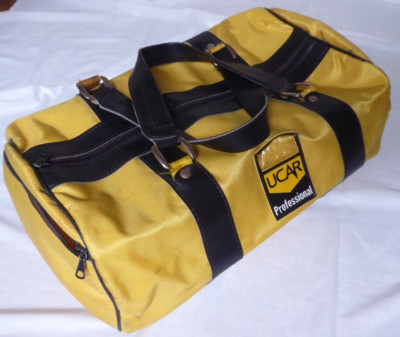 Vintage Werbe-Reisetasche Ucar Professional Batterien - 44 cm x 19 cm × 21 cm