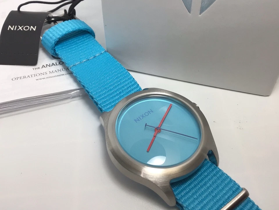 Reloj Nixon Mujer Foto 4 de 4