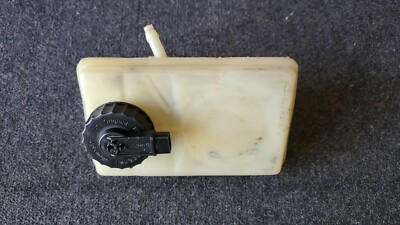 AUDI 100 C3 Brake Fluid Reservoir 443611307 | eBay 