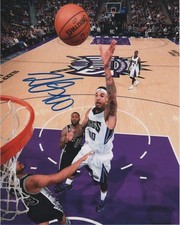 Sacramento Kings Willie Cauley-Stein Autographed Signed 8x10 Photo COA A