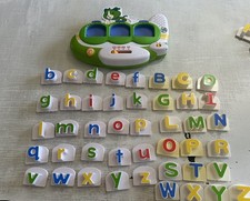 LeapFrog Magnet Letter Word Builder Airplane Jet Plane Scout ABC Fridge Phonics