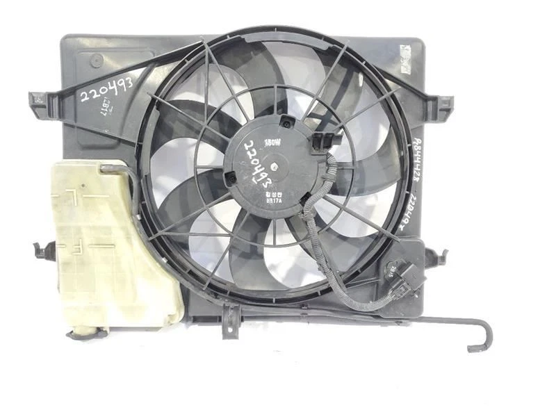 Conjunto de ventilador radiador 2,4 L tracción delantera 25380-1M000 OEM 2010 2011 2012 2013 Kia Forte Foto 4 de 4