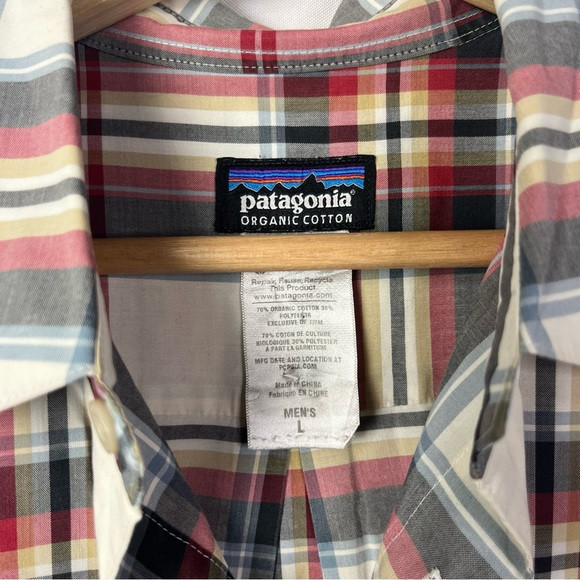 Patagonia Red & Blue Plaid Go To Short Sleeve Button Down L thumbnail 4