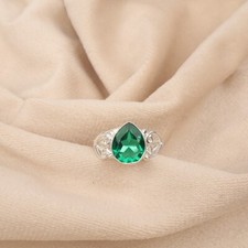 Anillo de promesa artesanal de plata de ley 925 con piedras preciosas de diopsido de cromo