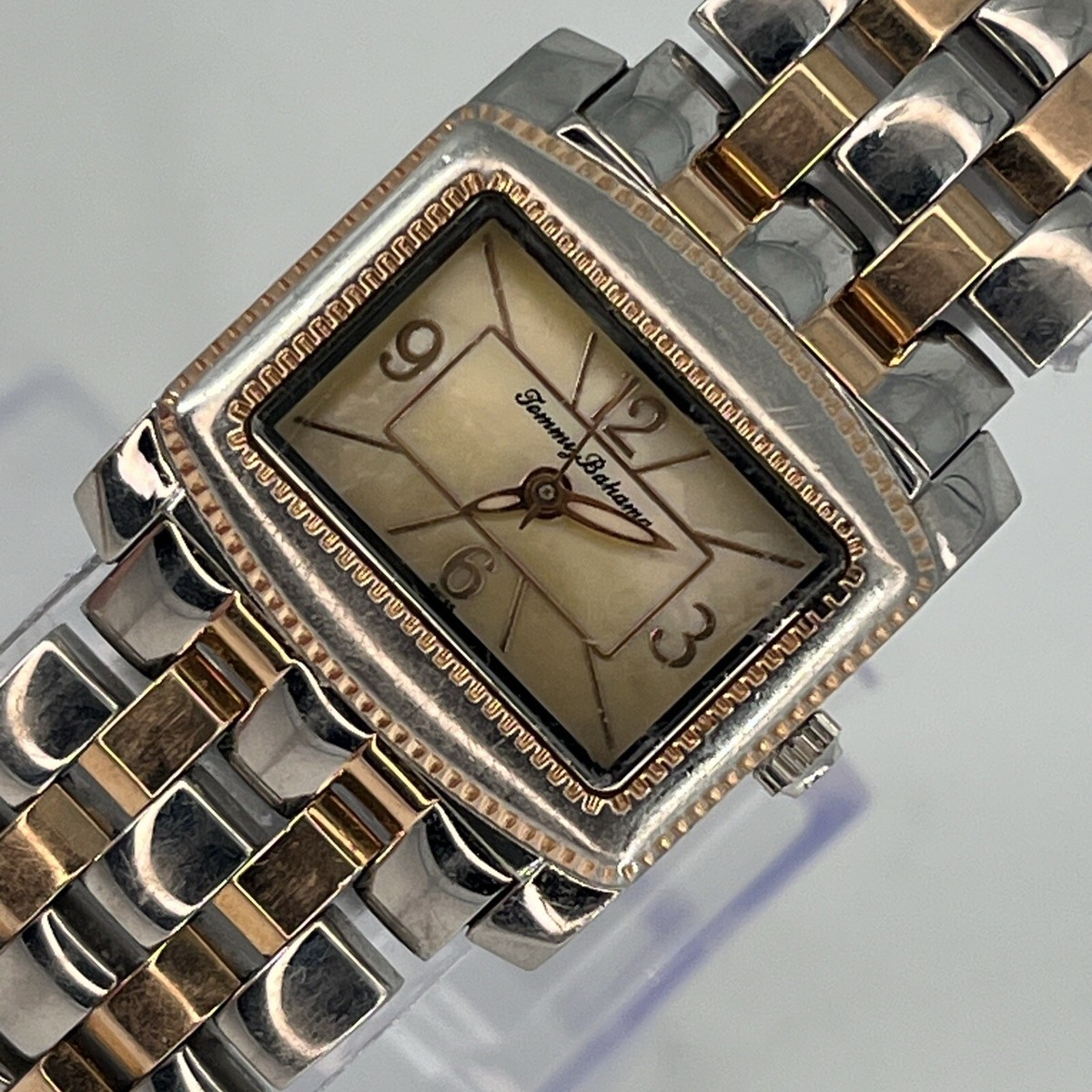 Tommy Bahama Womens Watch 34mm MOP Two Tone Chronograph Date New Battery 6.25\