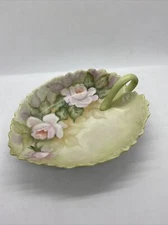 Vintage/Antique Hand Painted Nappy unmarked 