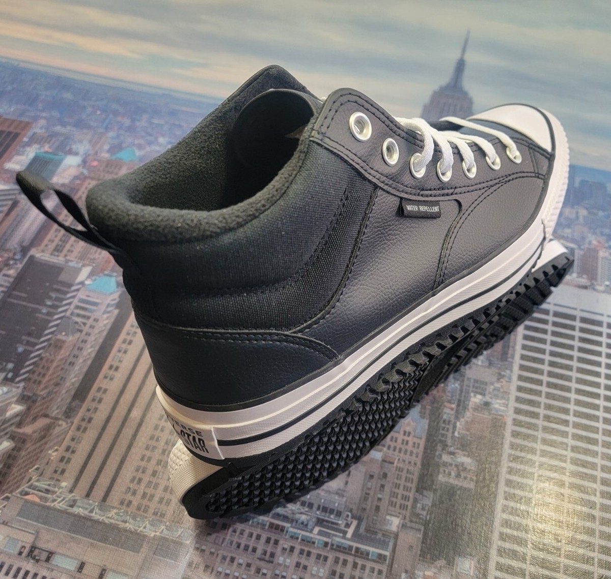 Converse Chuck Taylor All Star Malden Street Boot Mid Top Size 11