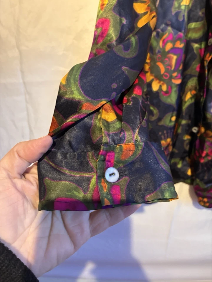 Camisa Blusa Avenue Para Mujer Botón Frontal Satinado 22/24 Talla Grande Floral Paisley  Foto 3 de 4