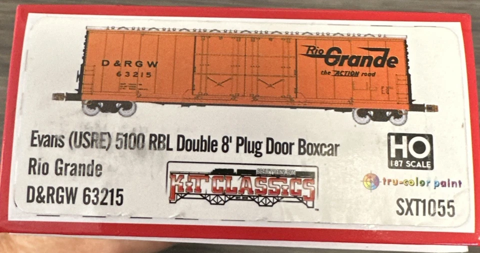 Scaletrains HO Scale Kit SXT1055 Evans 5100 RBl Dbl 8’ Plug Door Boxcar D&RGW - Image 2 of 3