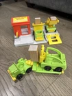 Vintage Fisher Price Lift & Load Lumber Yard #330 Truck Forklift Wood Lot