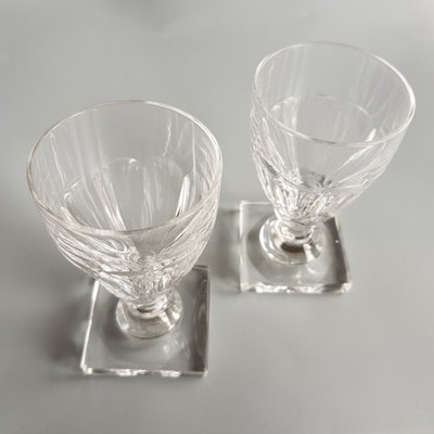 Belgische Val Saint Lambert Vintage Schliff Likör Gläser Eckfuß Paar 10cm