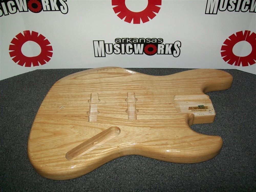 Fender jazz bass ash cheap body