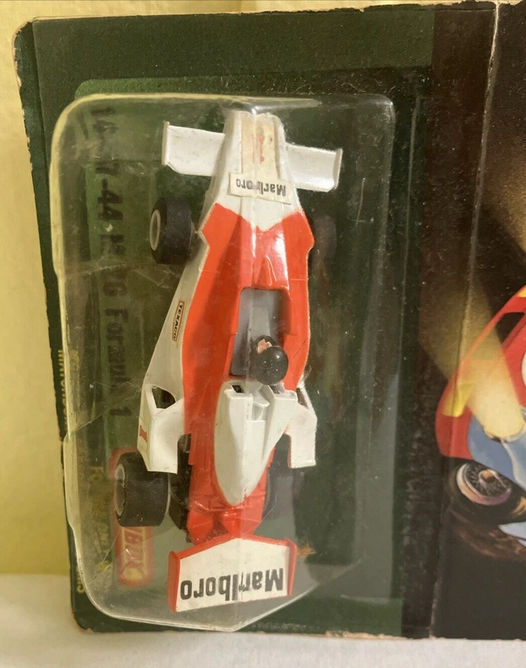 MATCHBOX Speedtrack Slot Car INDY F1 Marlboro M-26 NEW VINTAGE 1979 - Image 4 of 4