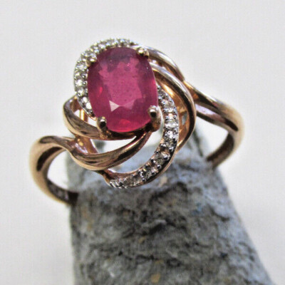 Stunning Petite 14k Rose Gold Ruby and Diamond Ring Size 7   Make Offer