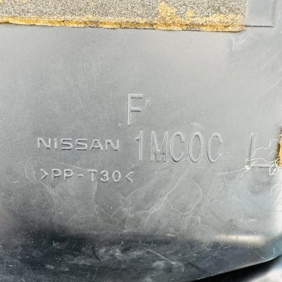 2011–2019 Infiniti M56 M37 Q70 Engine Upper Cover Panel OEM 1MCOC 127K - Image 2 of 4