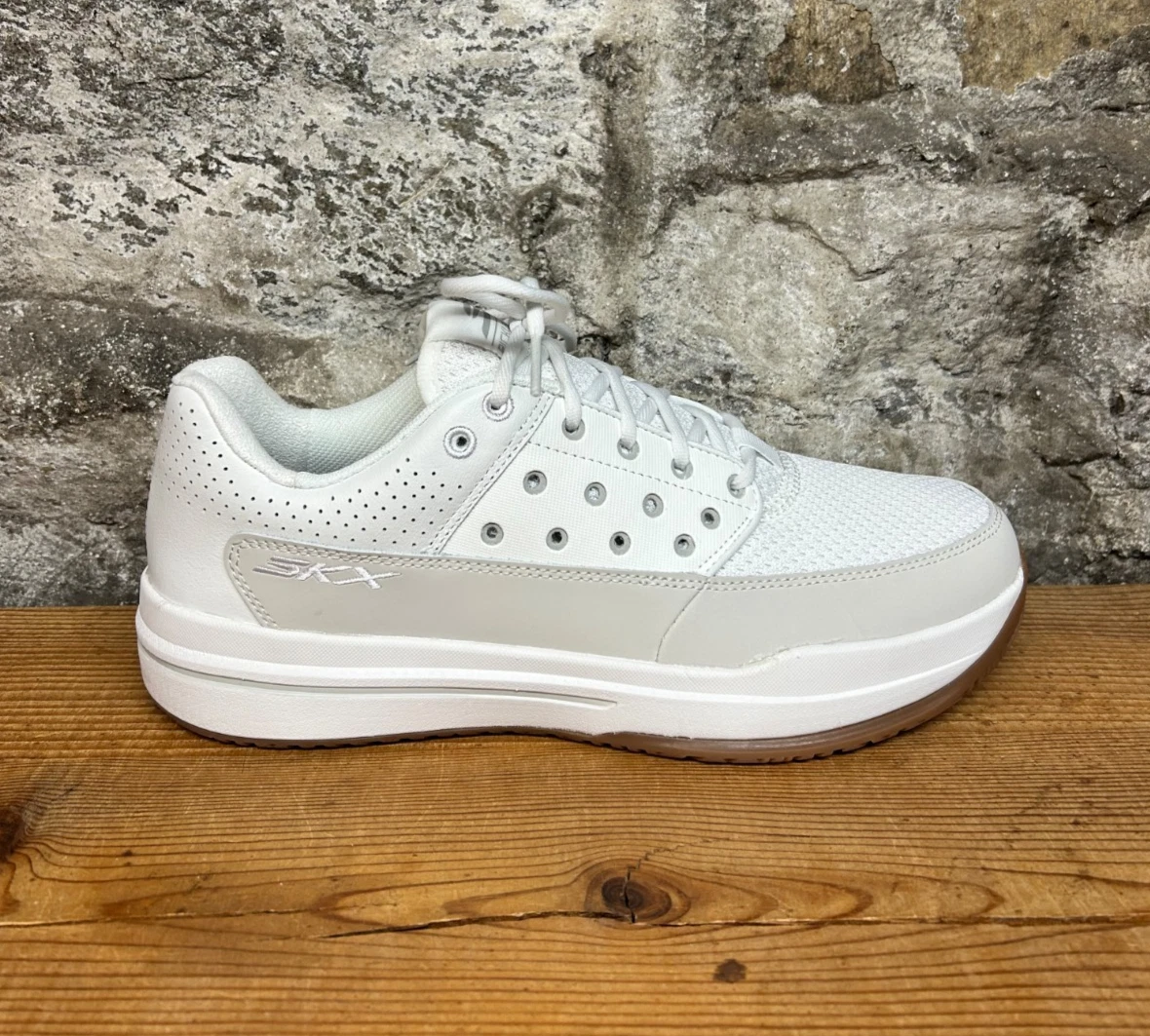 Skechers Viper Court Luxe Pickleball 246105 White/Gray New In Box