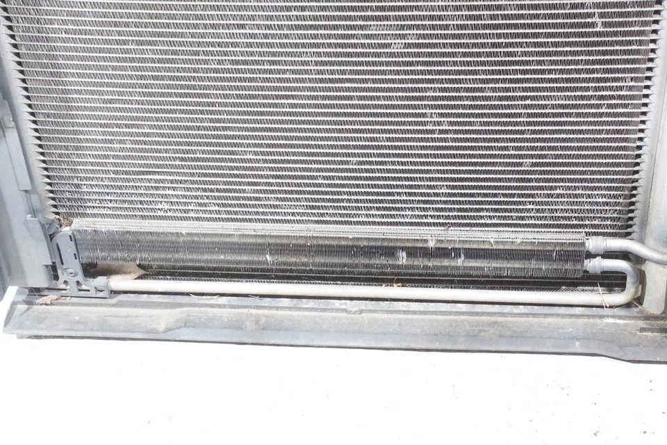 BMW 745I E65 N62 2002-2005 refrigerante radiador condensador ventilador conjunto OEM Foto 3 de 4