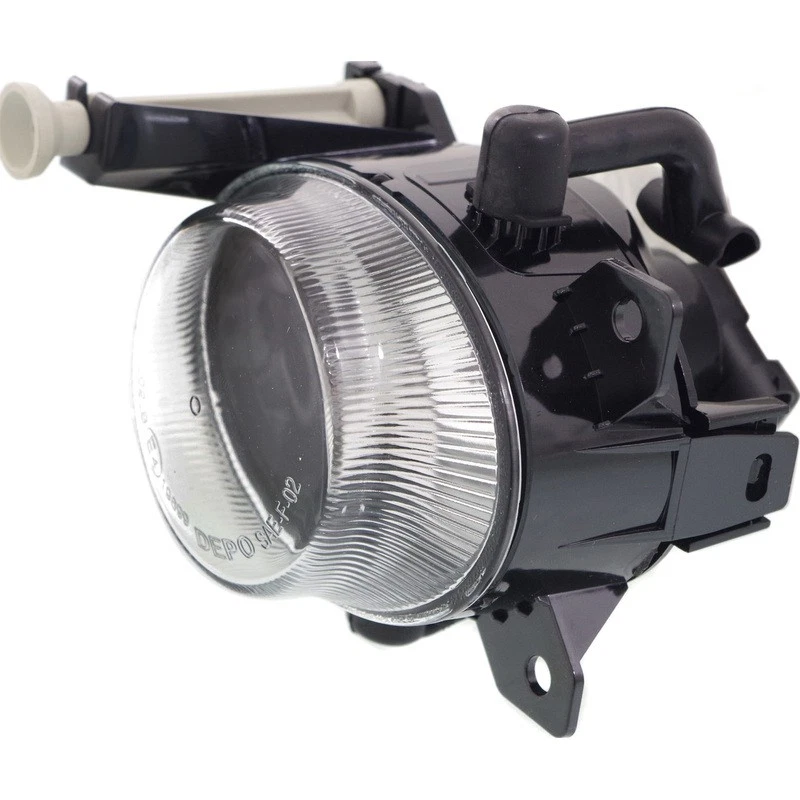 Противотуманные фары передние со стороны водителя галогенные подходят для Saab 9-3 9-5 2004-2010 годов выпуска - Изображение 2 из 4