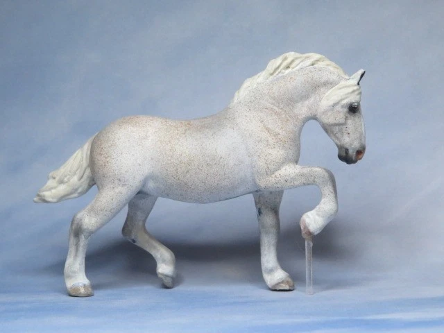 Cheval Breyer Stablemate Alborozo peint personnalisé - M1